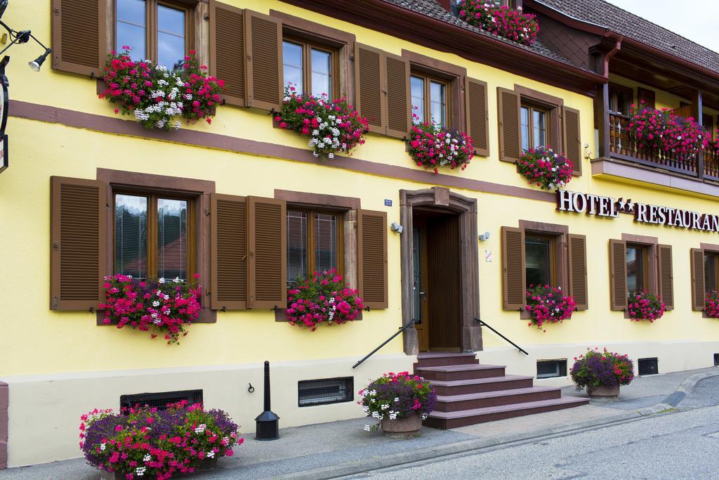 Готель Restaurant A L'Aigle Wimmenau Екстер'єр фото
