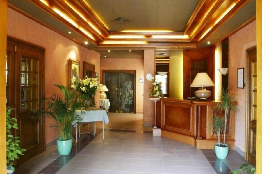 Готель Restaurant A L'Aigle Wimmenau Екстер'єр фото